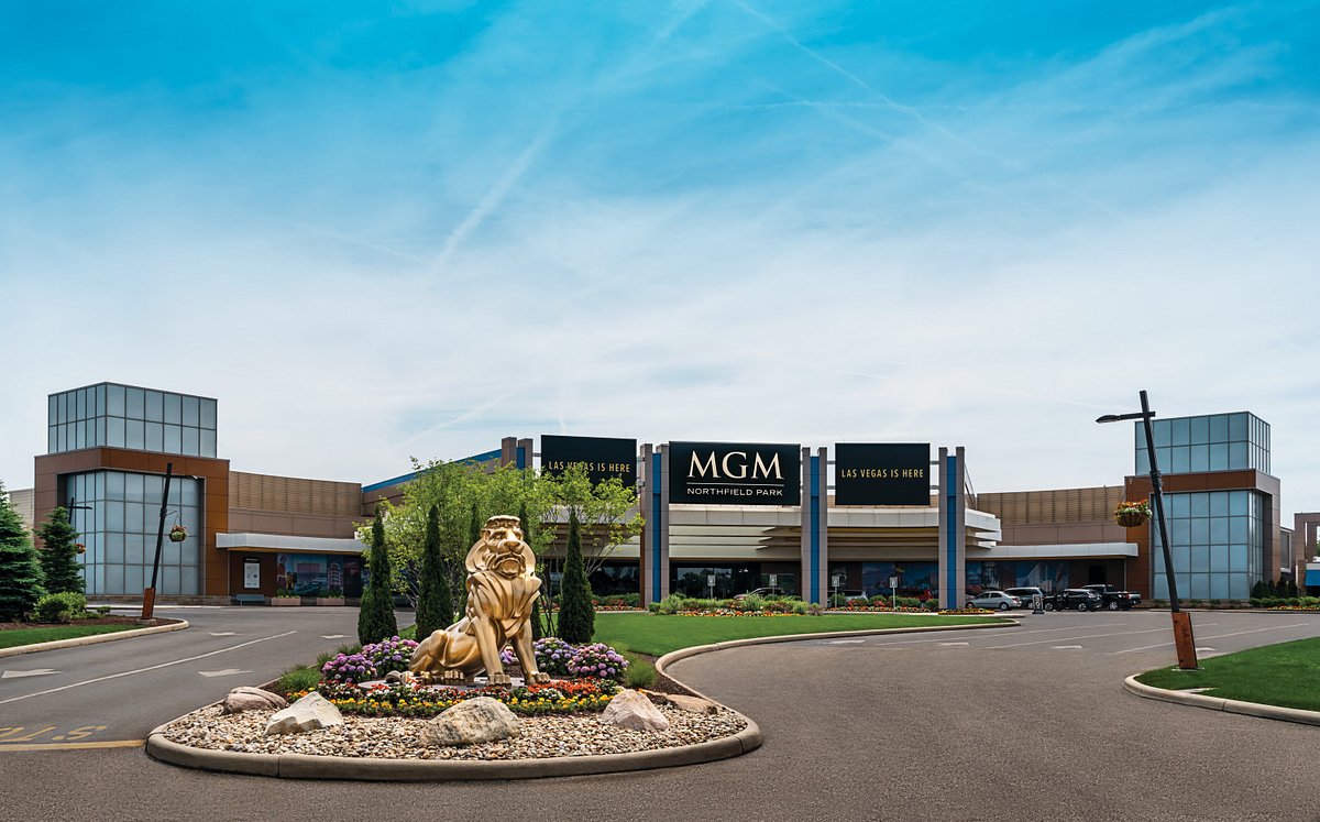 Does Mgm Northfield Park Have a Hotel
